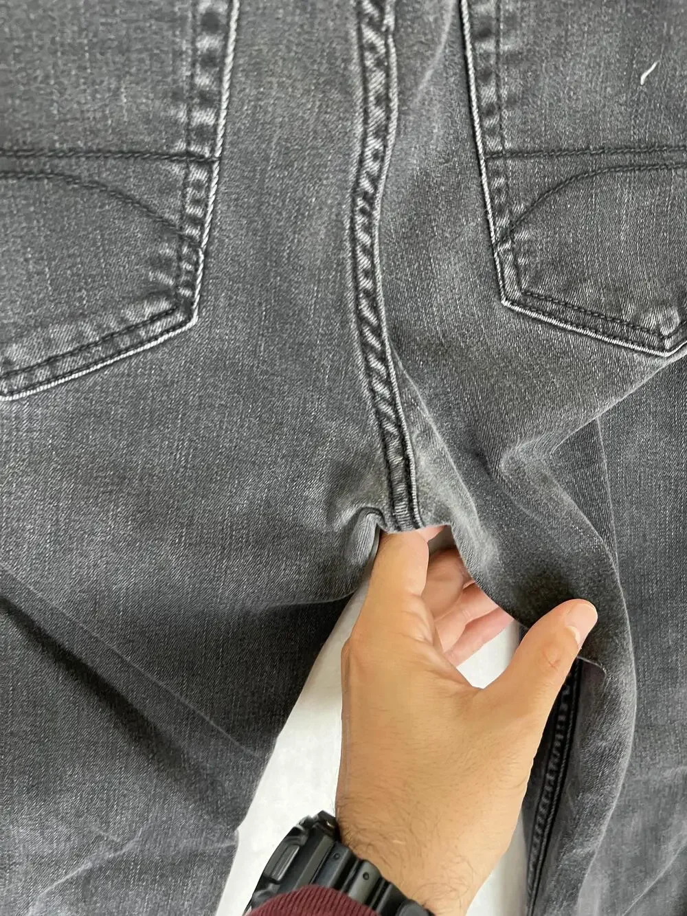 Hollister Jeans Mens 30x30 Gray Taper Slim Fit Advanced Stretch Denim READ